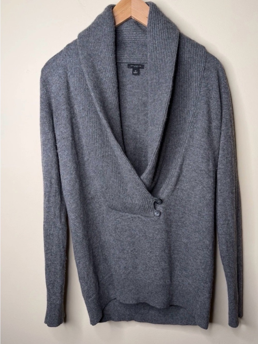 Ann Taylor Cashmere Wool Angora Blend Shawl Collar Plunging Neck Sweater. Medium